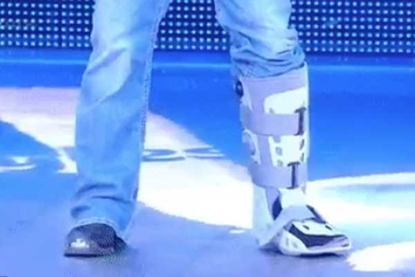 AJ Styles In A Walking Boot On WWE SmackDown (Video)