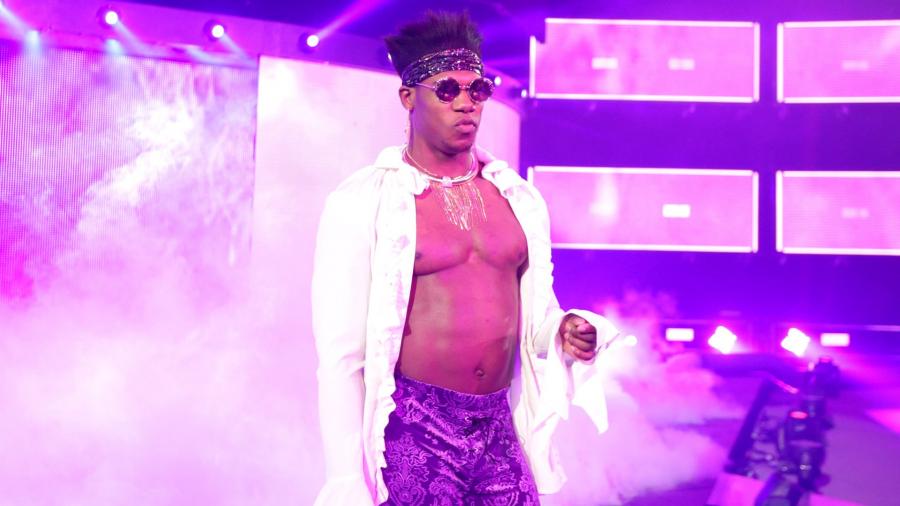 Triple H Says Velveteen Dream Is ‘Unbelievable’