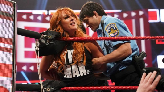 Becky Lynch RAW 