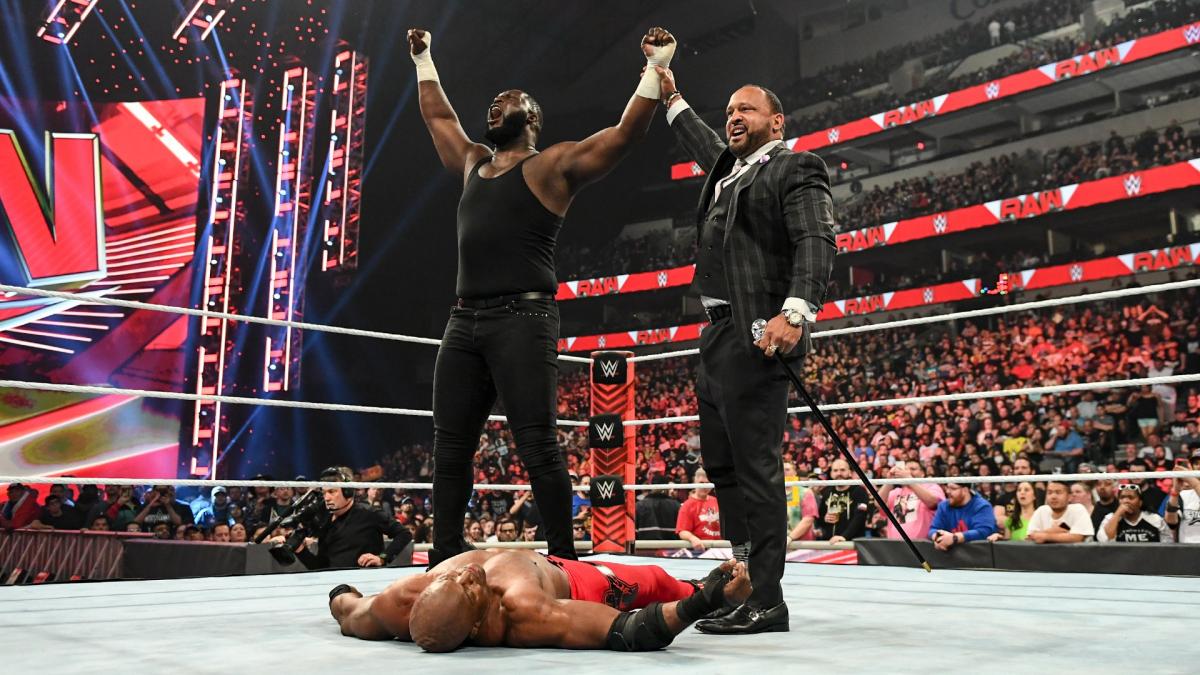 MVP turned on Bobby Lashley on Raw