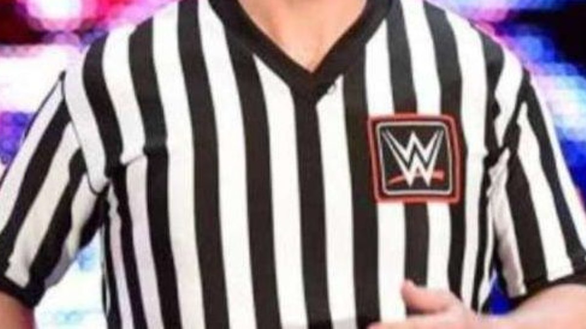 Former WWE Referee Announces Retirement