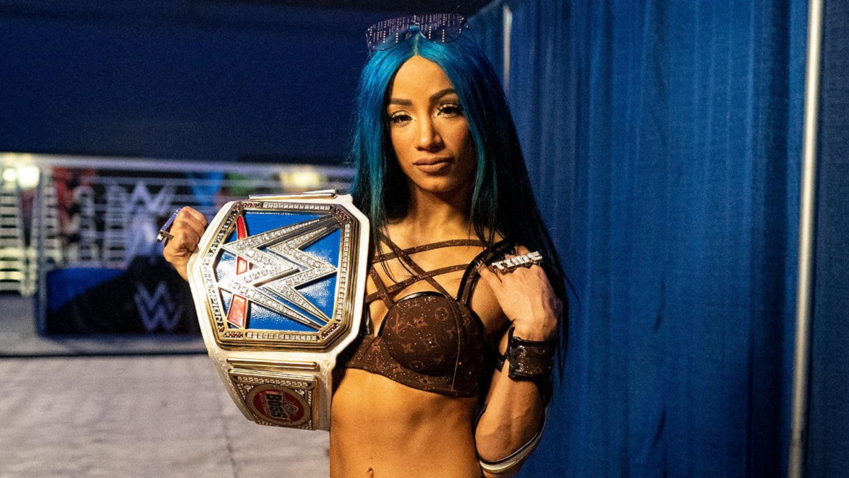 Watch: Sasha Banks’ Car Broken Into And Robbed