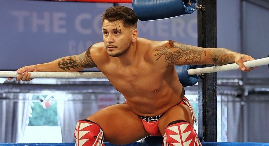 Ex-NJPW Star Karl Fredericks Signs with WWE