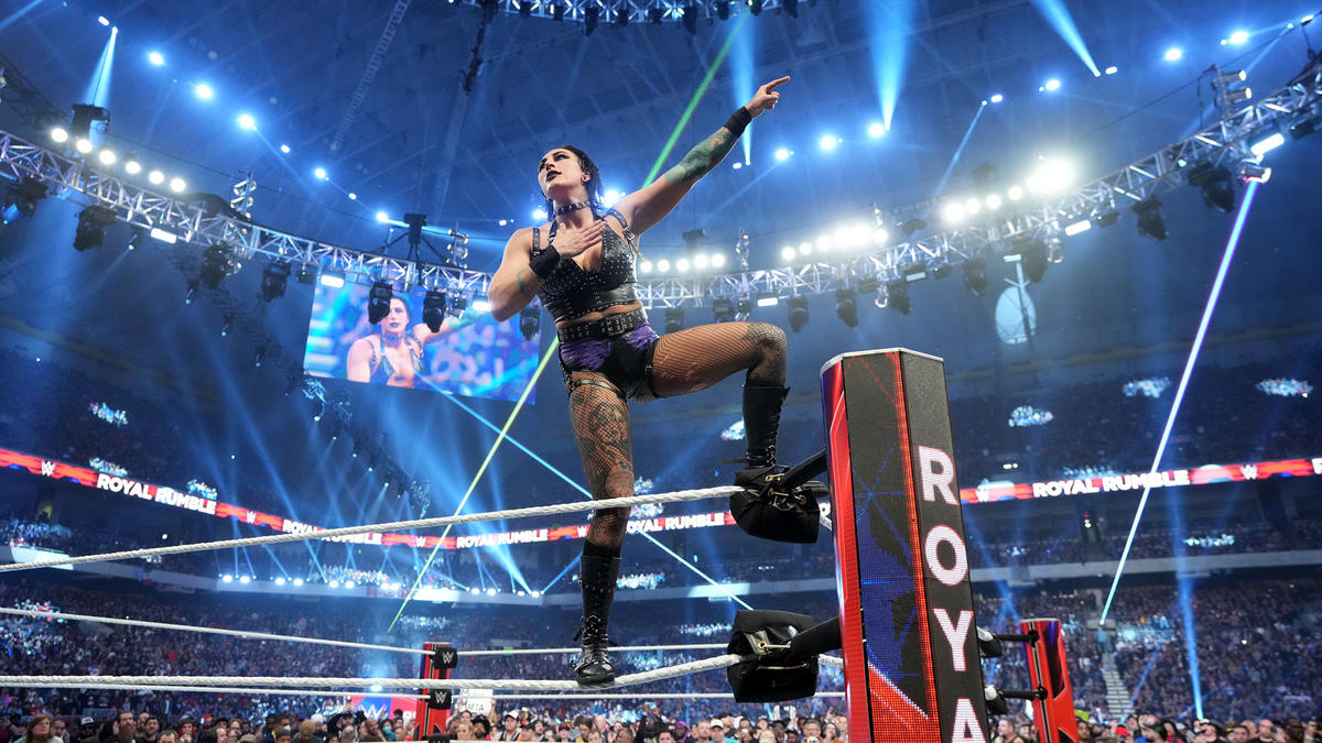 WWE Hall of Famer Calls Women’s Rumble the “Best WWE Finish In Years”