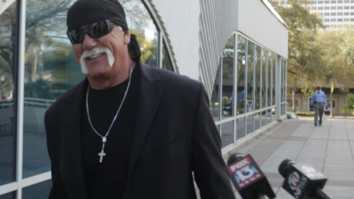 Hulk Hogan walks into court