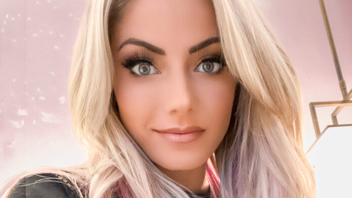 Alexa Bliss (Lexi Cabrera)